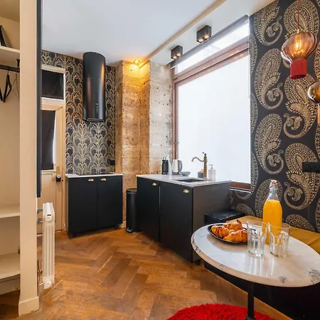 Apartment 15 Proche Tour Eiffel Wifi 2p *